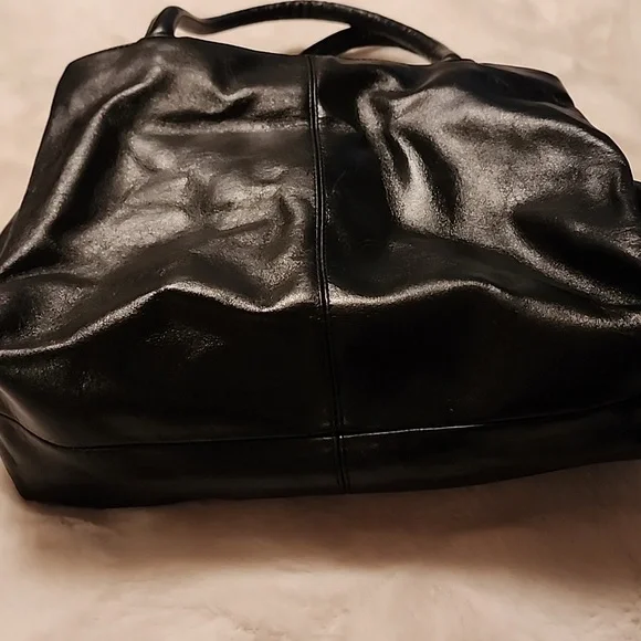 VINTAGE CARRIAGE COURT LADIES ๐ HANDBAG. - Picture 8 of 10